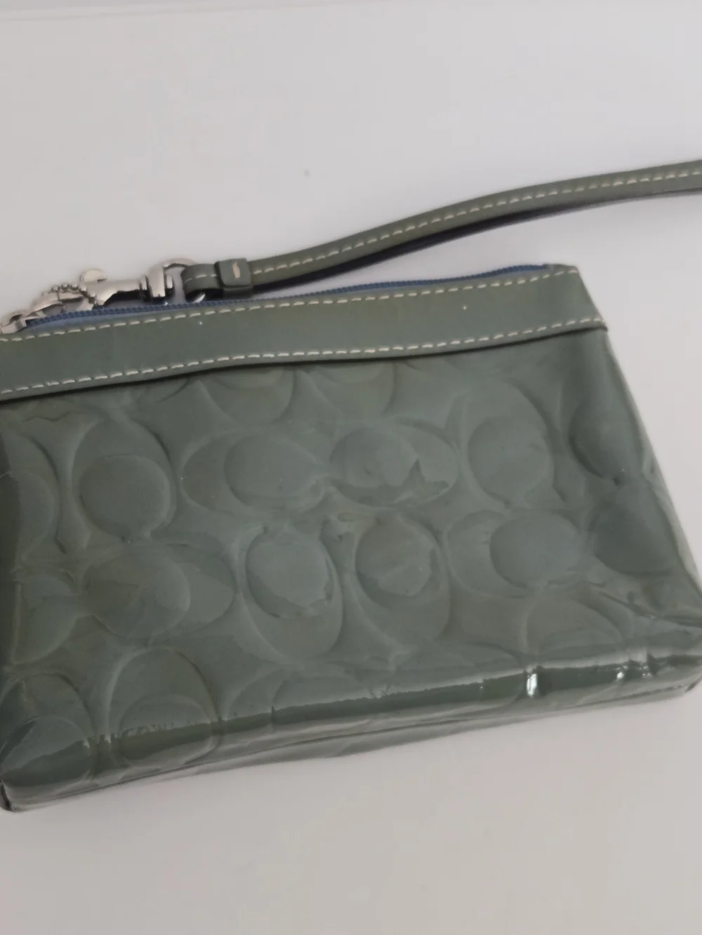 Vtg COACH Y2K Patent Leather Green/Blue Wristlet 7